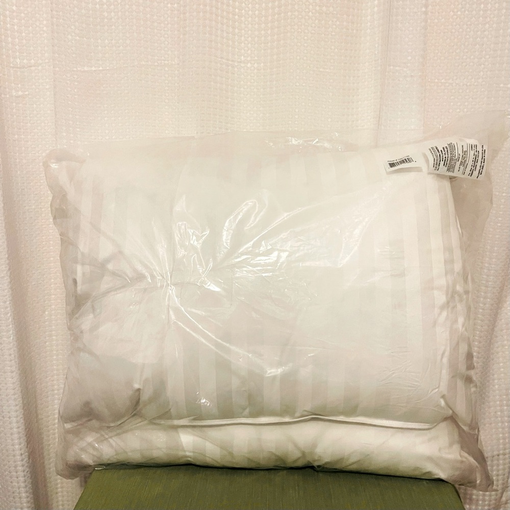 NIP (2) Standard Down Damask Stripe Pillows - Picture 5 of 5